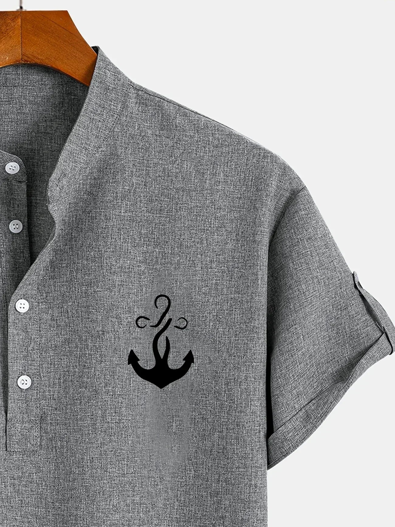 PRADO | Camisa Elegante de Manga Corta y Cuello Alto