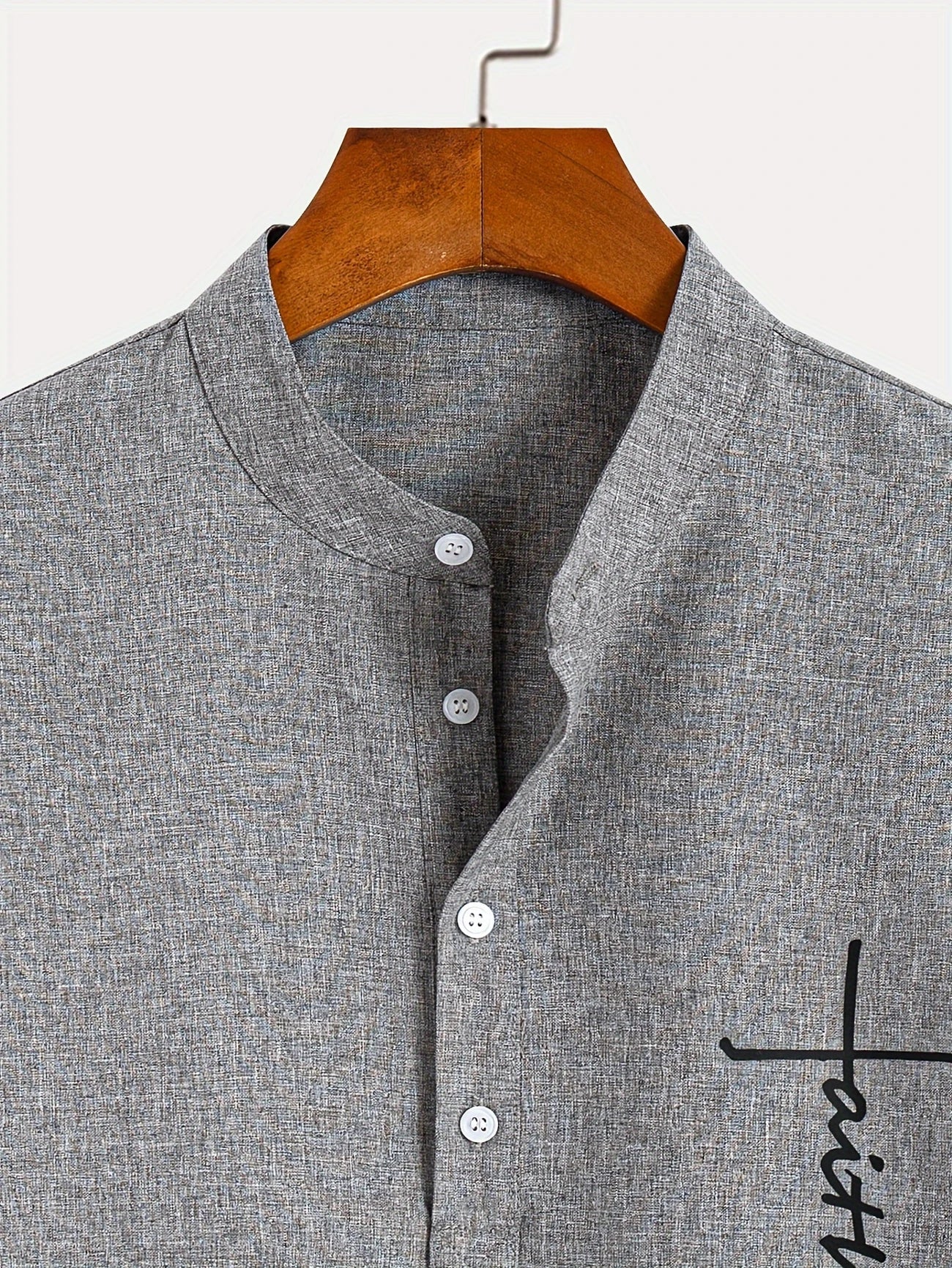 PRADO | Camisa Elegante de Manga Corta y Cuello Alto